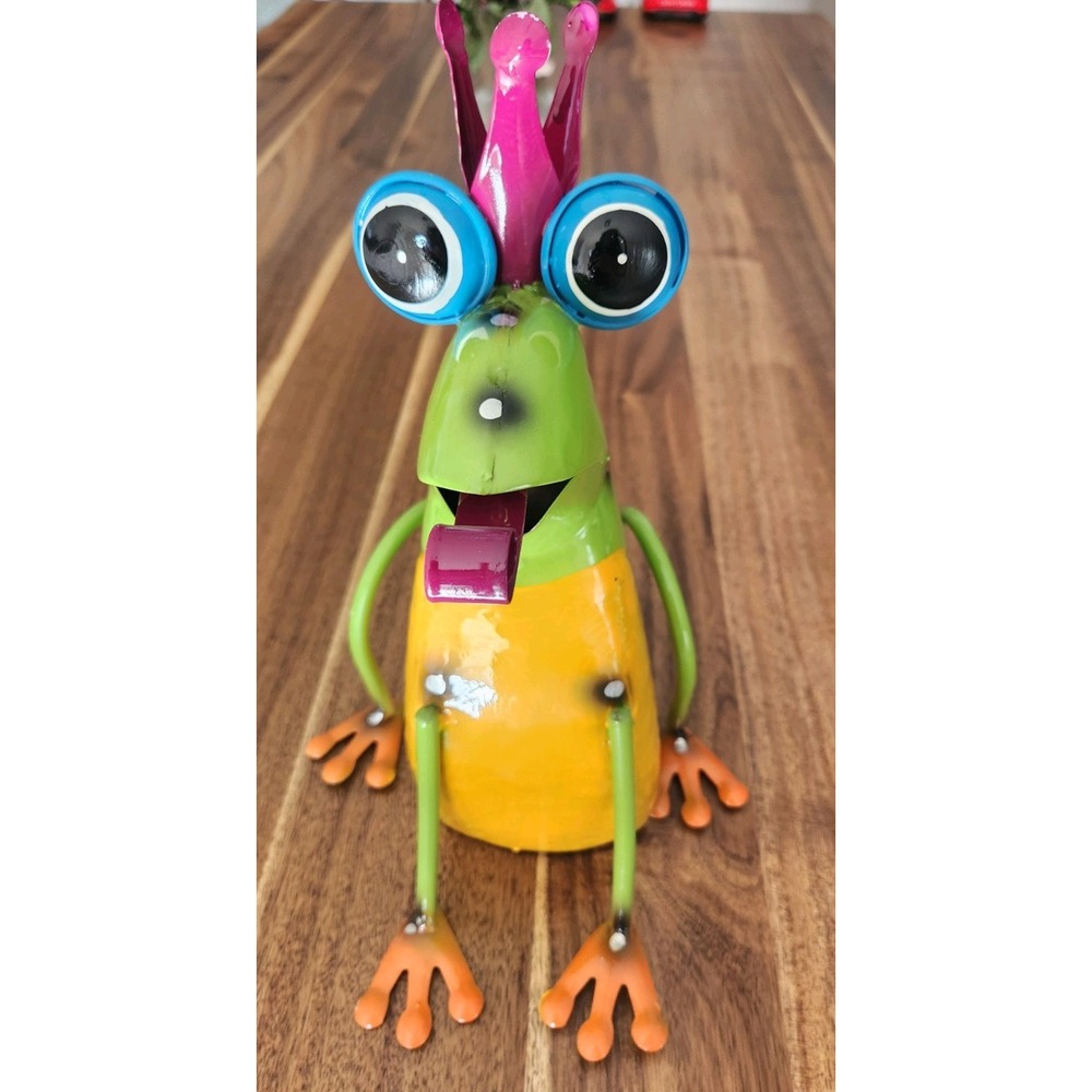 Recycled Metal Whimsical Colorful Fun Festive Frog Southwestern Garden Decor